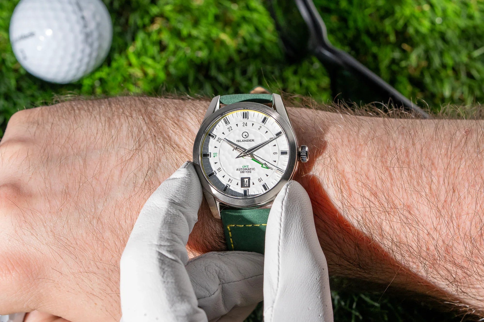 The Roundup: Red, White, and Blue Edition - The Paulin Neo D, An Islander Melville GMT, A Benrus #3061 GT, and more!