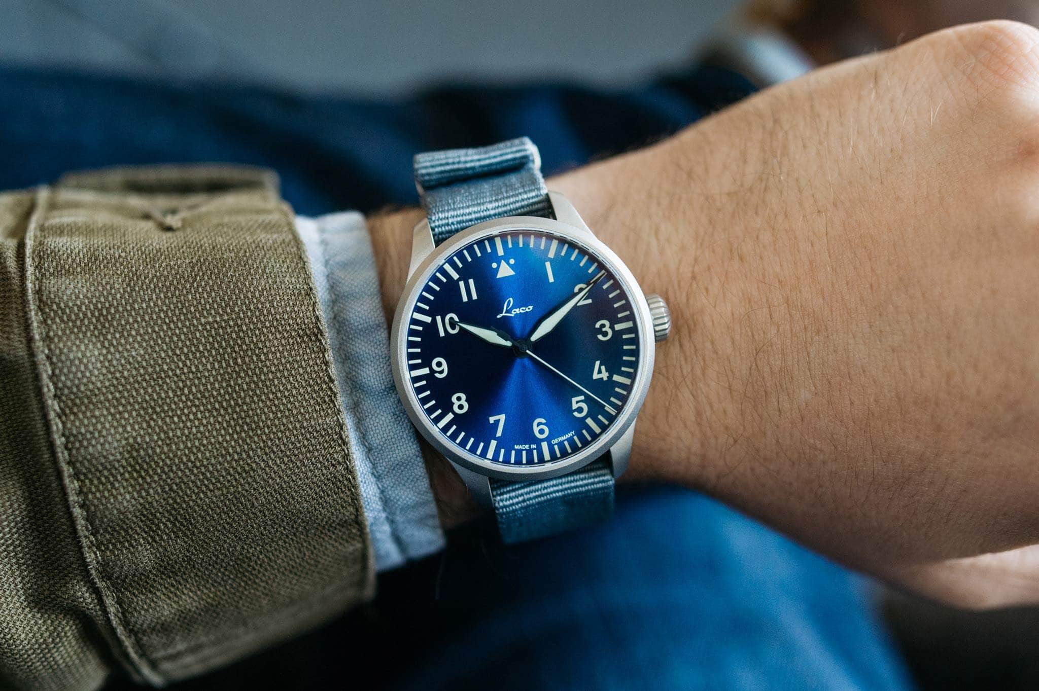 The History of and Differences Between a Type A and Type B Pilot Watch Dials