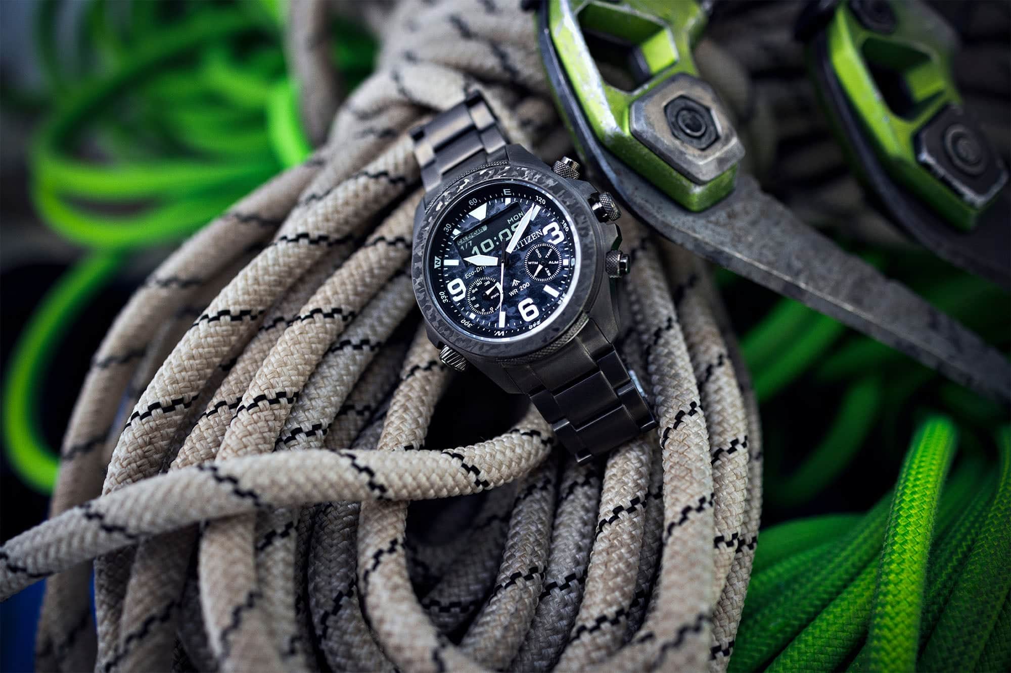 The Roundup: Oris's Mission-Driven Dive Watch, A Refined Everyday Tissot, A New EDC Knife Concept, And More!