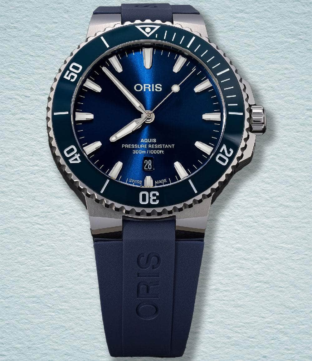 Oris Watch Blue / Rubber Aquis Date 41.5mm (2024)