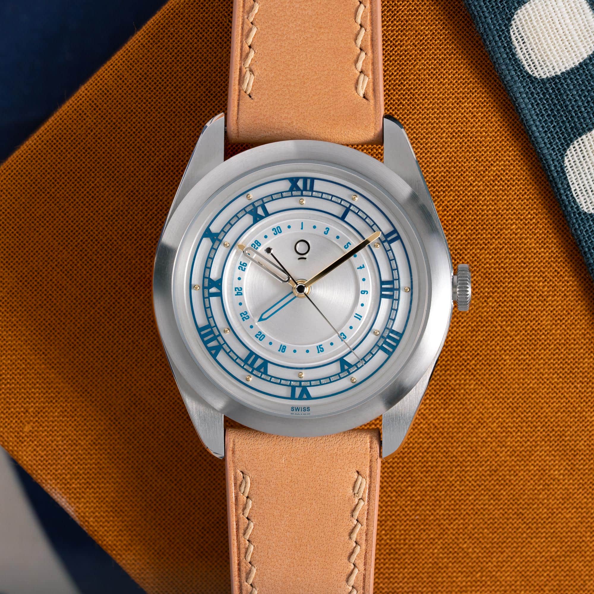 OraOrea Watch Coriolis Pointer Date - Skyline Silver