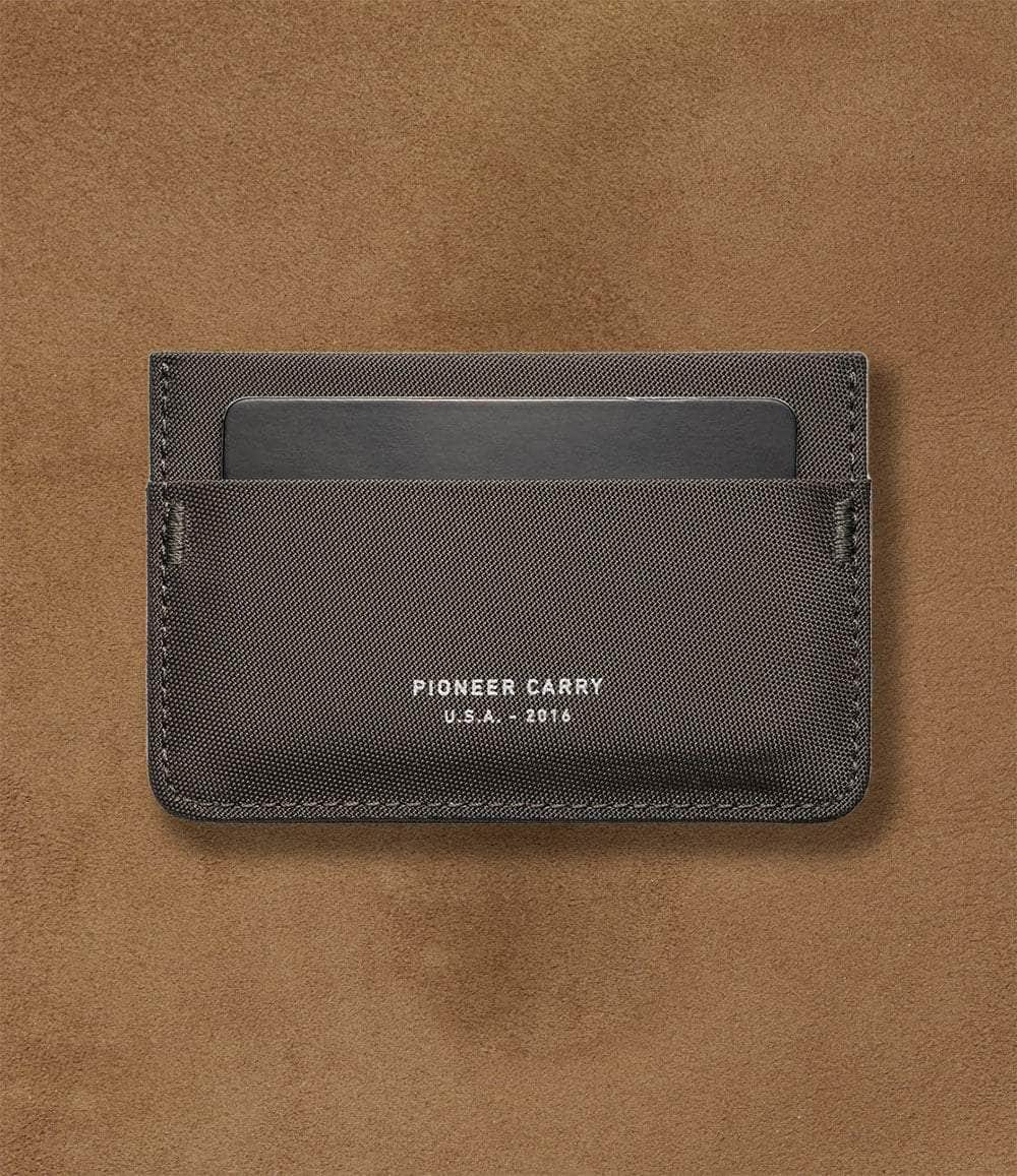 Pioneer Carry EDC Robusta Molecule Cardholder