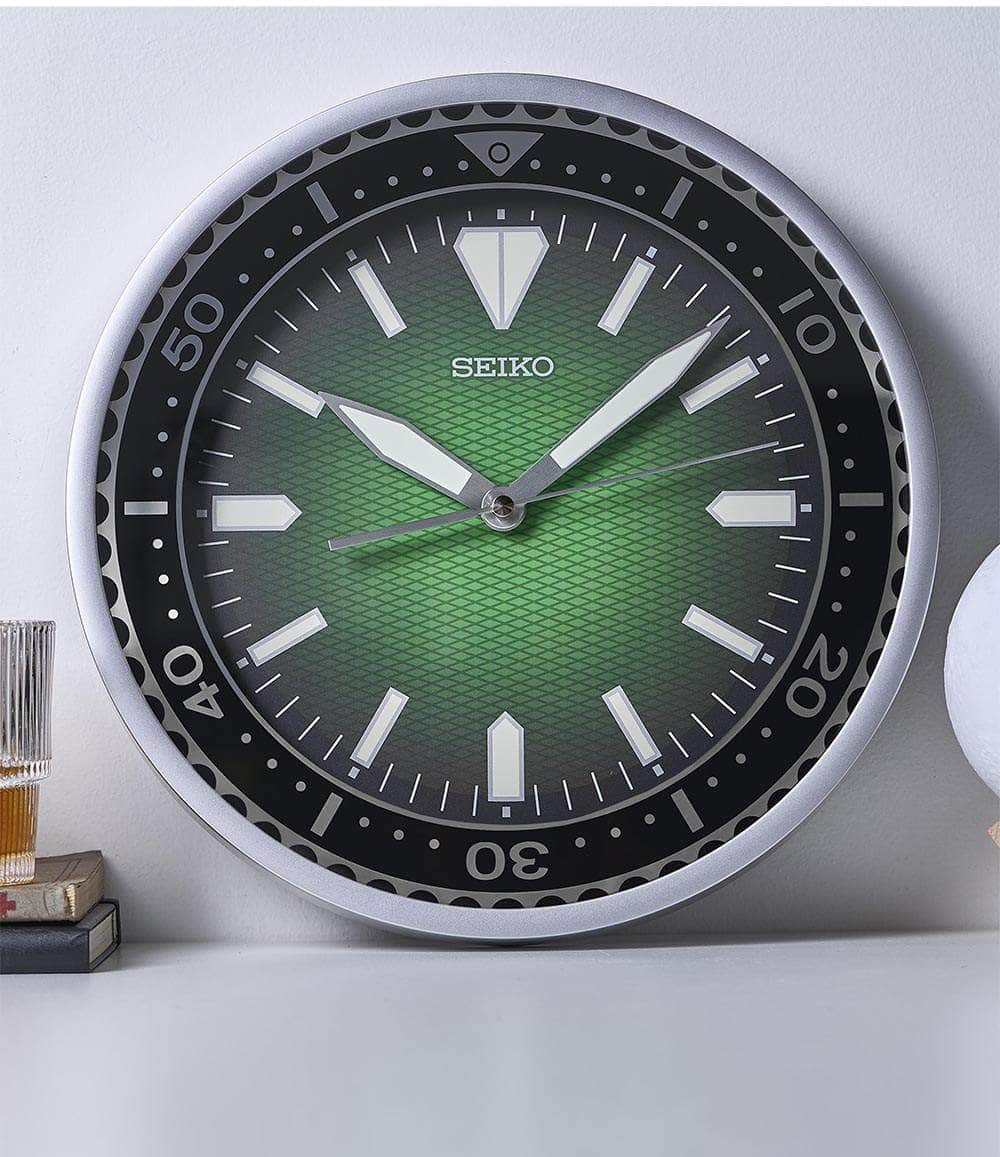 Seiko Clock Green 12