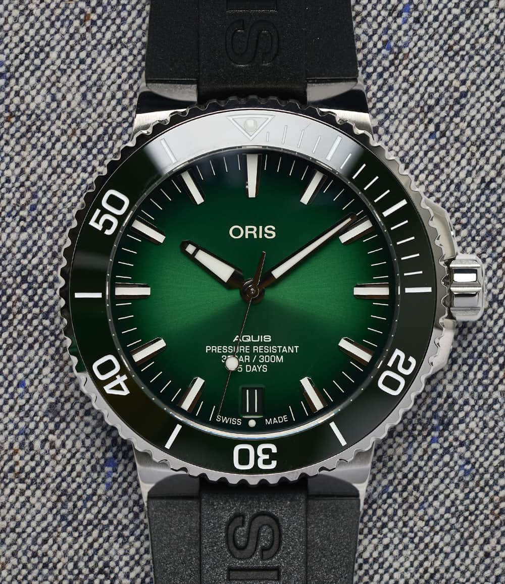 Oris Watch Rubber / Sunray Green Aquis Date Caliber 400